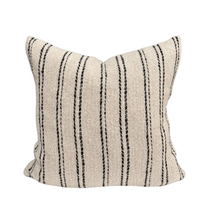 Load image into Gallery viewer, Sabla Cushion