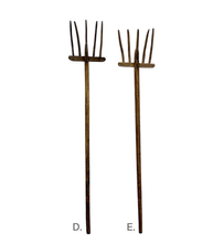 Load image into Gallery viewer, Vintage Garden Fork