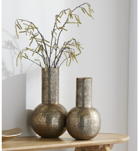 Load image into Gallery viewer, Globe Vase Medium