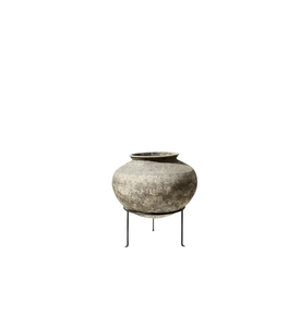 Clay Pot on Stand XSmall