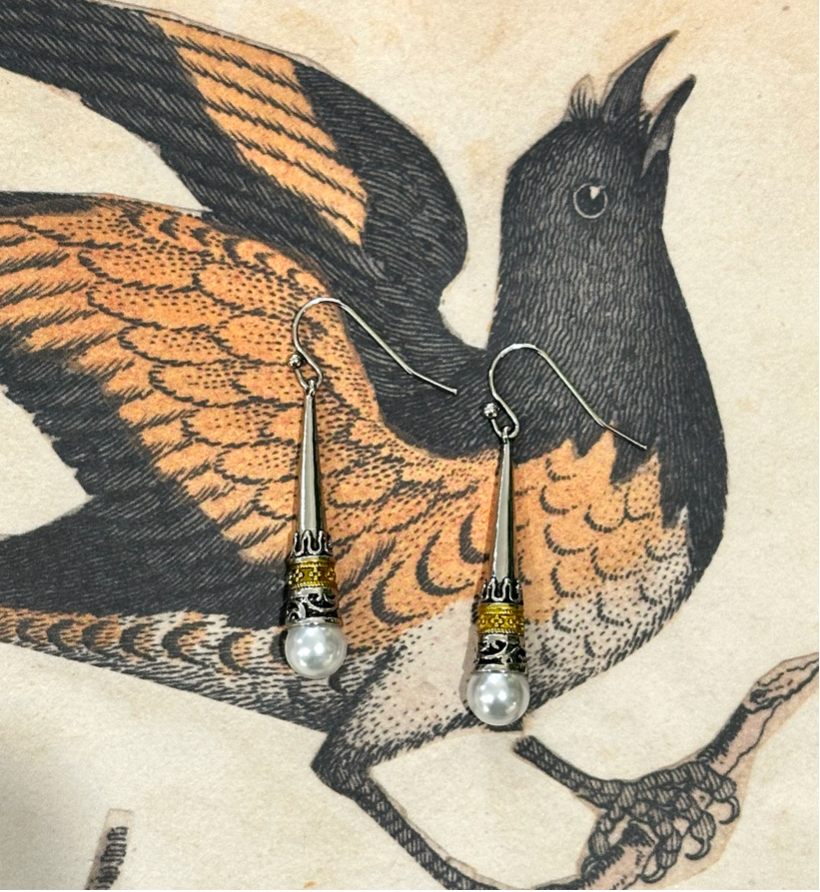 Cone Pearl Drops