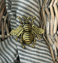 Load image into Gallery viewer, Bee Napkin Holder
