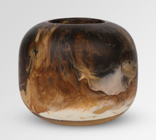 Load image into Gallery viewer, Atelier Boulder Vase Dark Horn Swirl
