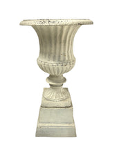 Load image into Gallery viewer, Classical Urn Rust White

